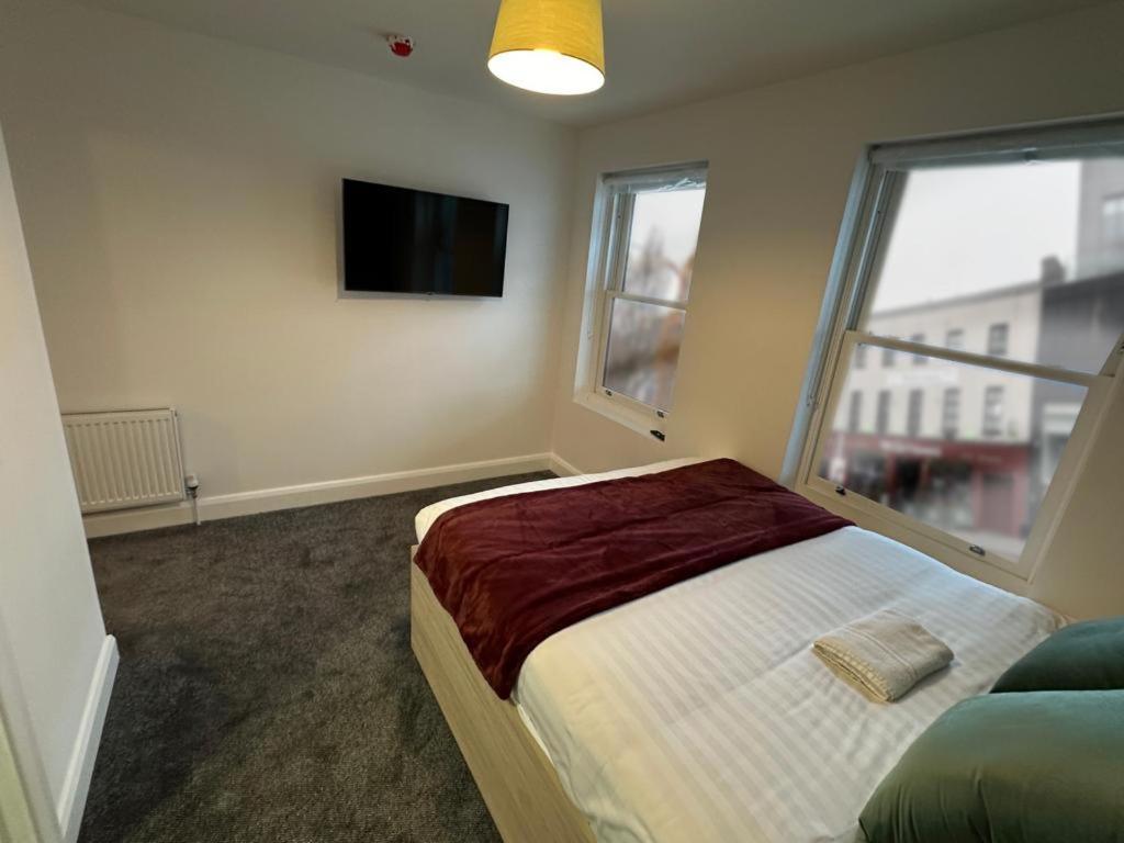 Mary Mullen'S Rooms Eyre Square. Galway Eksteriør billede